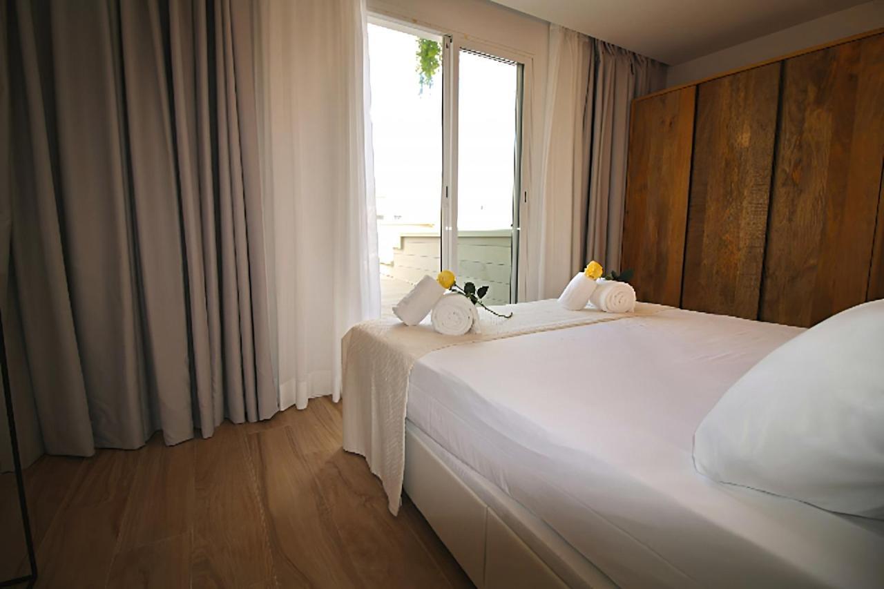 Incredible Penthouse With Jacuzzi In The Center, Unique In The Area Leilighet Barcelona Eksteriør bilde