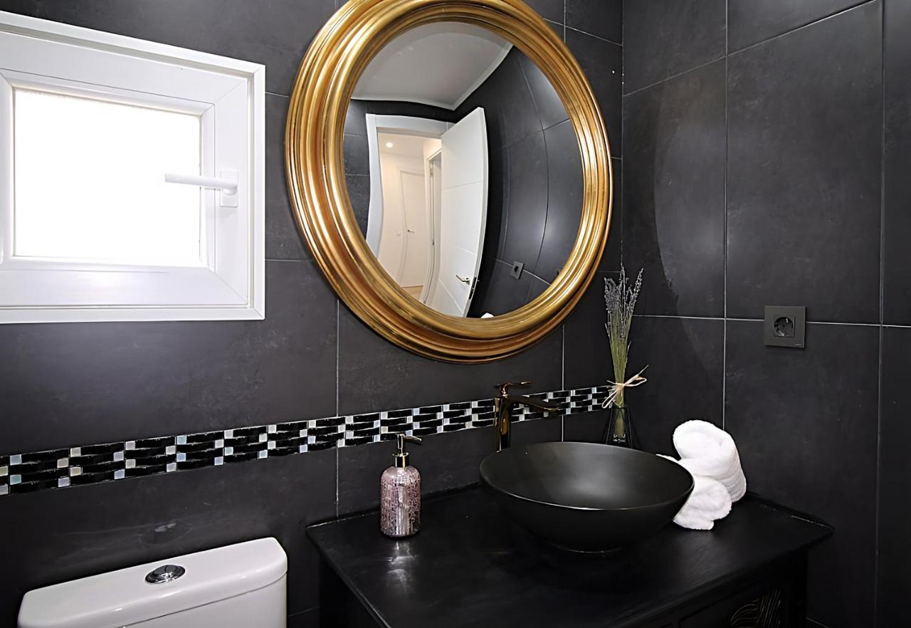 Incredible Penthouse With Jacuzzi In The Center, Unique In The Area Leilighet Barcelona Eksteriør bilde